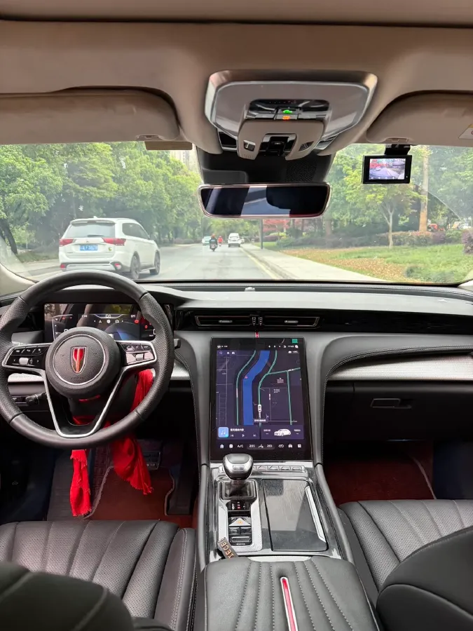 2023 HongQi H5 2.0T 224HP L4 8AT,autocango,china used car exporter,china ev exporter,chinese used car exporter,chinese used ev exporter