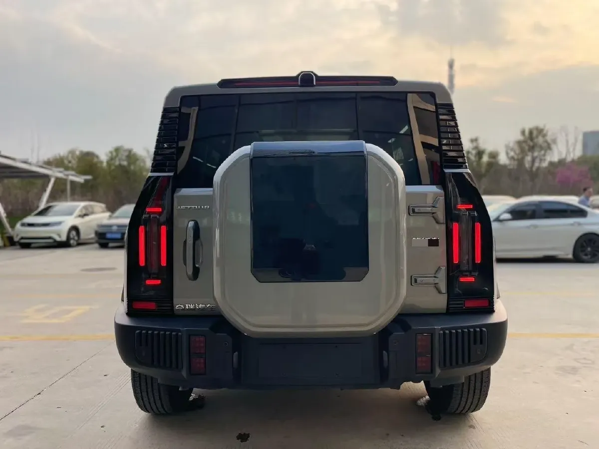 2023 Jetour Traveller 1.5T 184HP L4 7DCT,autocango,china used car exporter,china ev exporter,chinese used car exporter,chinese used ev exporter