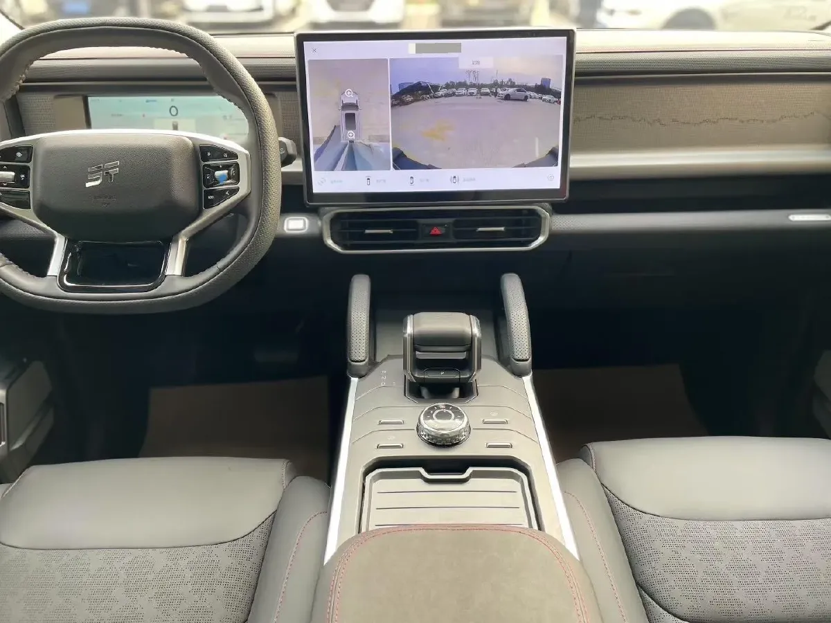 2023 Jetour Traveller 1.5T 184HP L4 7DCT,autocango,china used car exporter,china ev exporter,chinese used car exporter,chinese used ev exporter