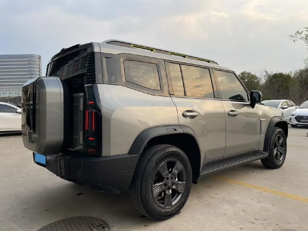 2023 Jetour Traveller 1.5T 184HP L4 7DCT,autocango,china used car exporter,china ev exporter,chinese used car exporter,chinese used ev exporter