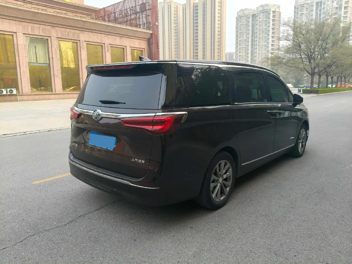 2021 Buick GL8 2.0T 237HP L4 9AT,autocango,china used car exporter,china ev exporter,chinese used car exporter,chinese used ev exporter