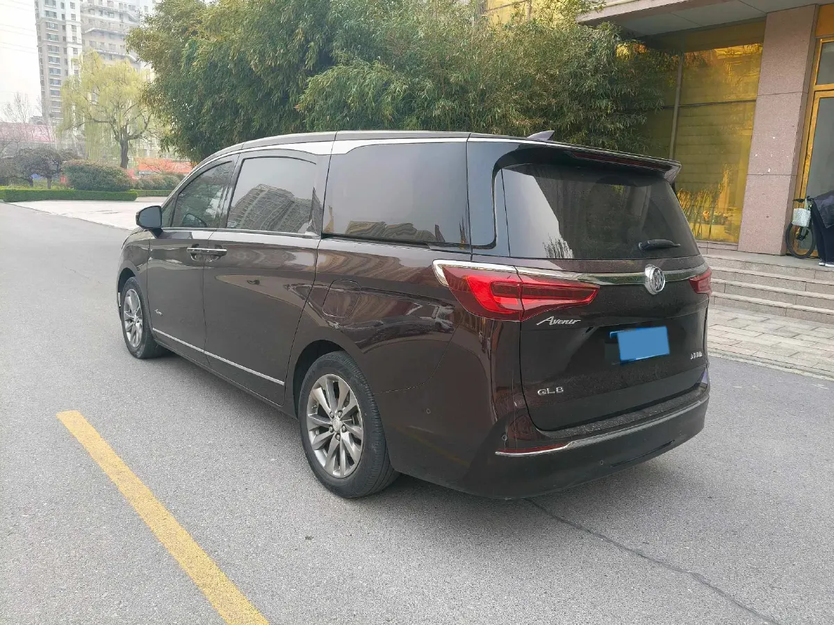 2021 Buick GL8 2.0T 237HP L4 9AT,autocango,china used car exporter,china ev exporter,chinese used car exporter,chinese used ev exporter