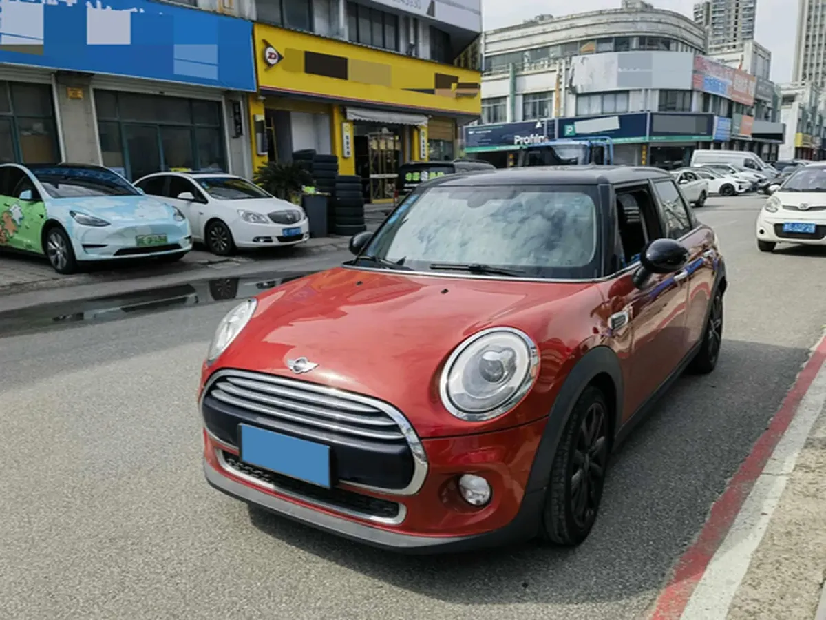 2018 MINI MINI 1.5T 136HP L3 6AT,autocango,china used car exporter,china ev exporter,chinese used car exporter,chinese used ev exporter