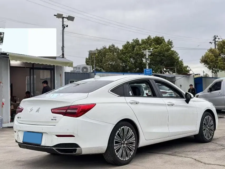 2022 HongQi H5 1.5T 169HP L4 7DCT,autocango,china used car exporter,china ev exporter,chinese used car exporter,chinese used ev exporter