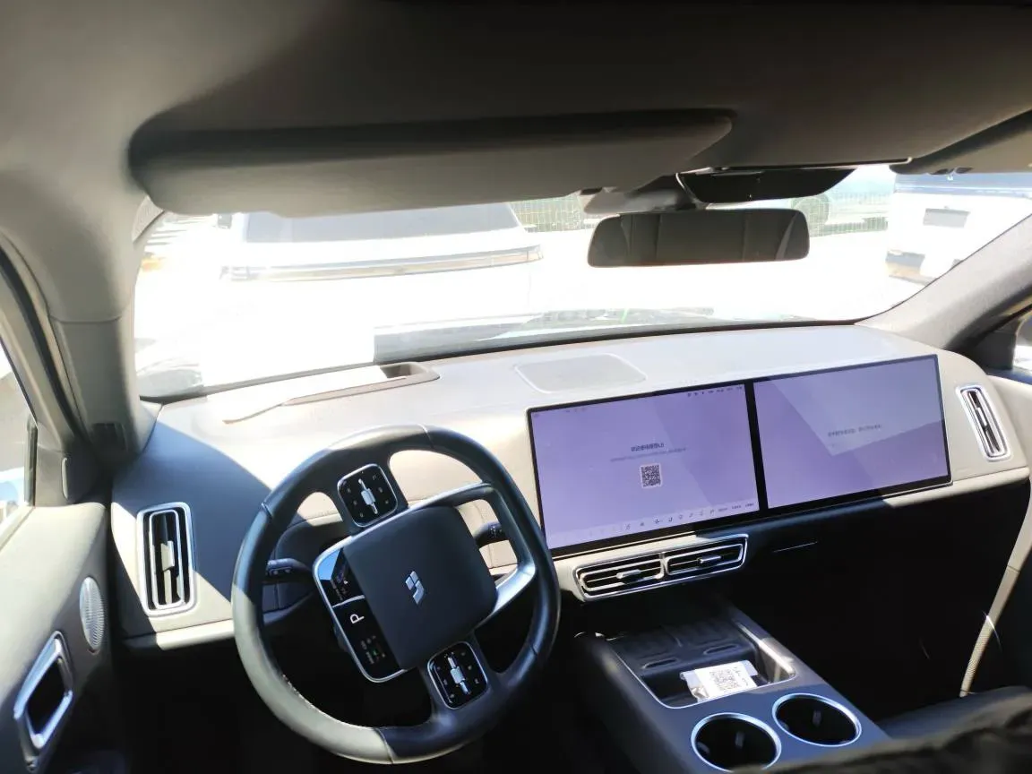 2024 Li L6 Range Extended 154HP L4 REEV 36.8KWH,autocango,china used car exporter,china ev exporter,chinese used car exporter,chinese used ev exporter