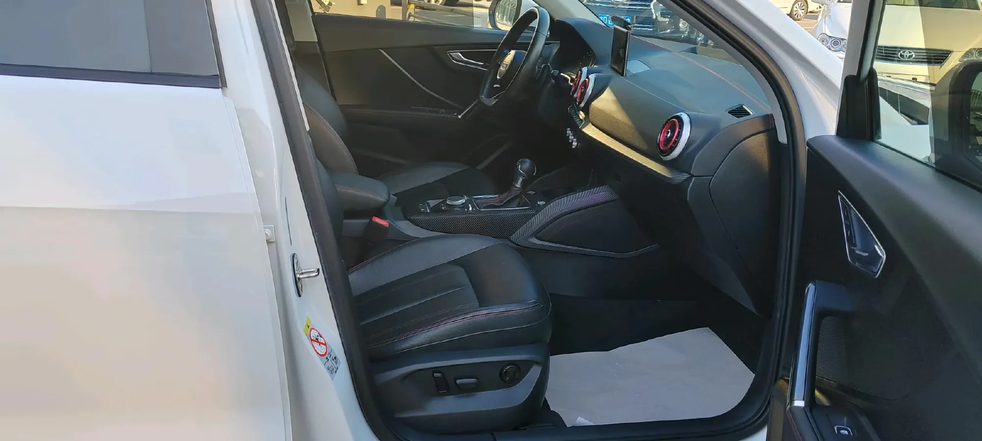 2021 Audi Q2L 1.4T 150HP L4 7DCT,autocango,china used car exporter,china ev exporter,chinese used car exporter,chinese used ev exporter