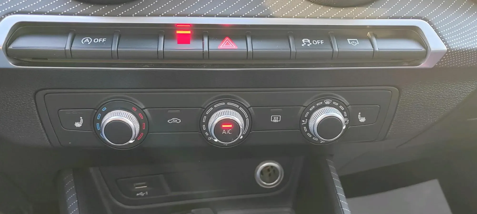 2021 Audi Q2L 1.4T 150HP L4 7DCT,autocango,china used car exporter,china ev exporter,chinese used car exporter,chinese used ev exporter