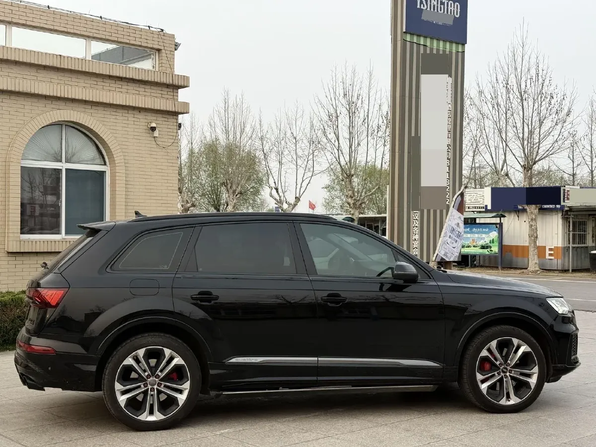 2021 Audi Q7 3.0T 340HP V6 8AT,autocango,china used car exporter,china ev exporter,chinese used car exporter,chinese used ev exporter