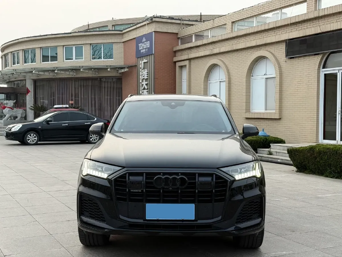 2021 Audi Q7 3.0T 340HP V6 8AT,autocango,china used car exporter,china ev exporter,chinese used car exporter,chinese used ev exporter