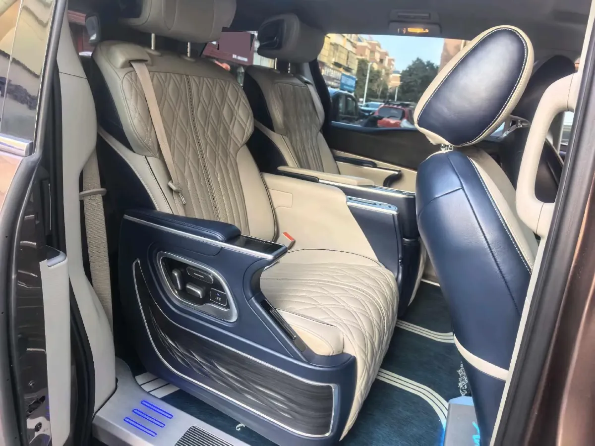 2022 Buick GL8 2.0T 237HP L4 9AT,autocango,china used car exporter,china ev exporter,chinese used car exporter,chinese used ev exporter