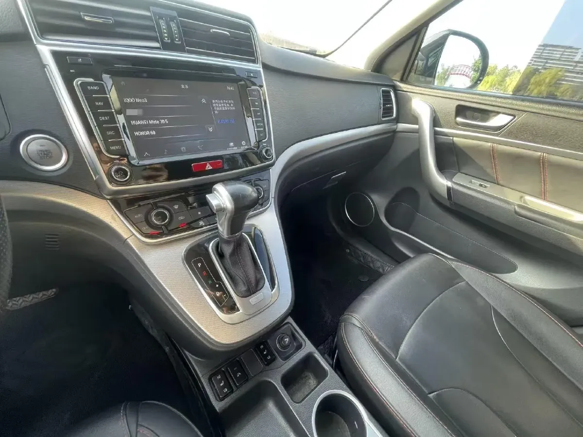 2017 Haval H6 1.5T 150HP L4 6AT,autocango,china used car exporter,china ev exporter,chinese used car exporter,chinese used ev exporter