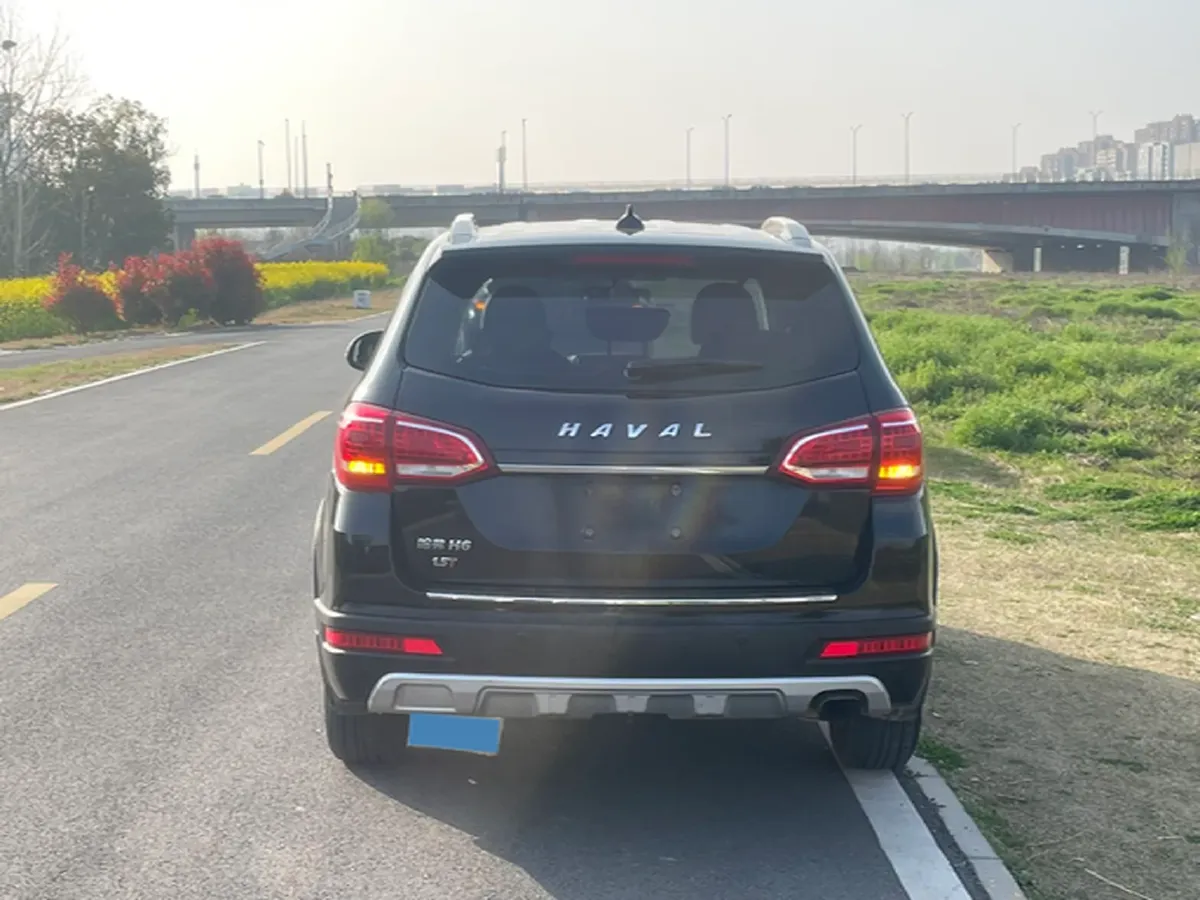 2017 Haval H6 1.5T 150HP L4 6AT,autocango,china used car exporter,china ev exporter,chinese used car exporter,chinese used ev exporter