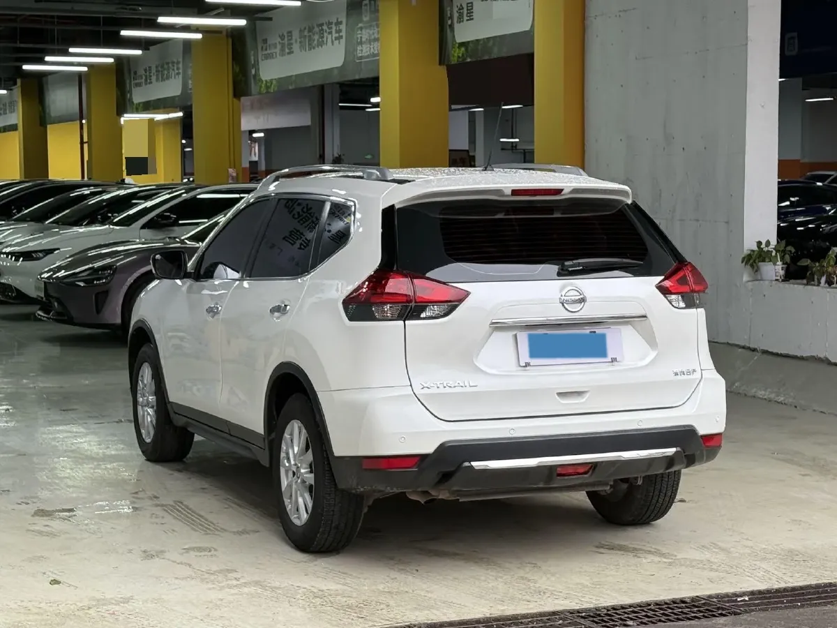2021 Nissan X-Trail 2.0L 151HP L4 CVT,autocango,china used car exporter,china ev exporter,chinese used car exporter,chinese used ev exporter