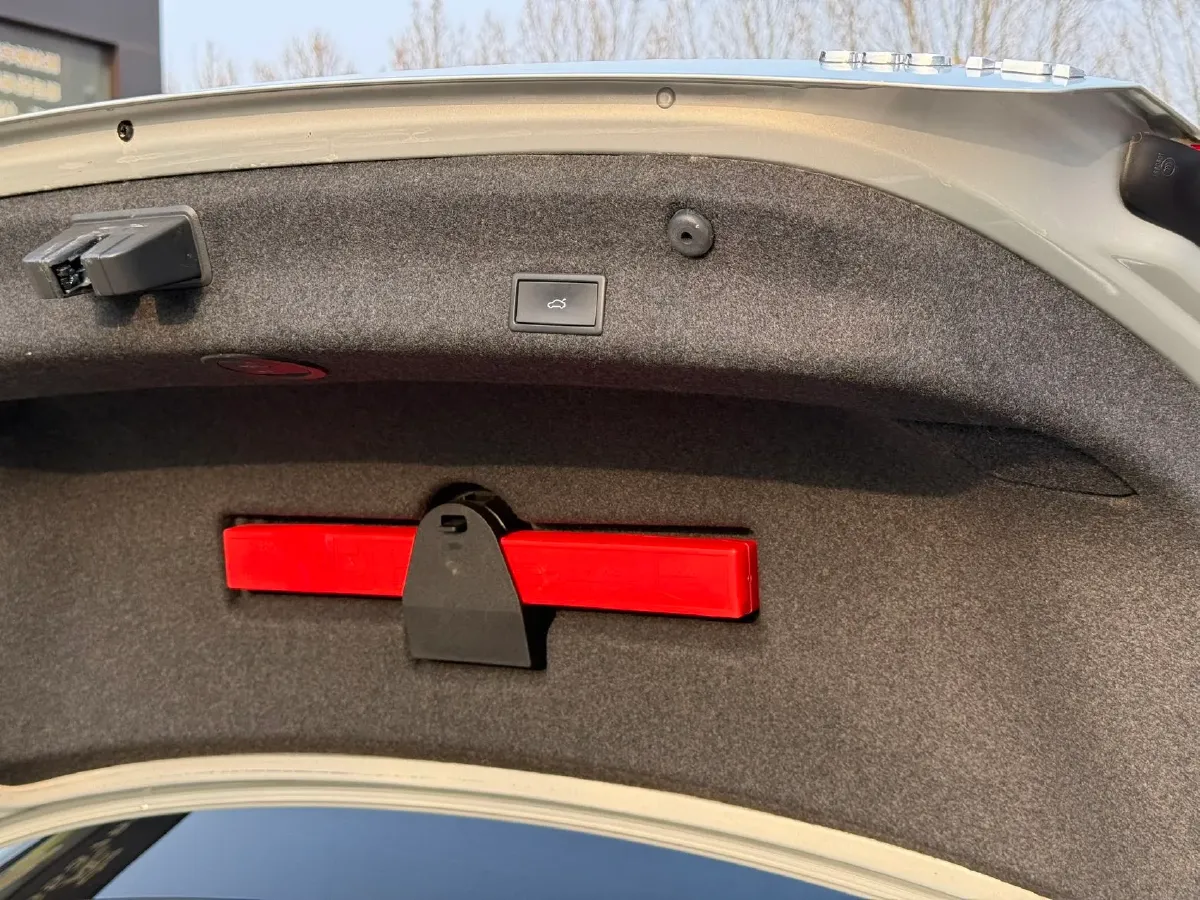 2019 Volkswagen Magotan 2.0T 186HP L4 7DCT,autocango,china used car exporter,china ev exporter,chinese used car exporter,chinese used ev exporter