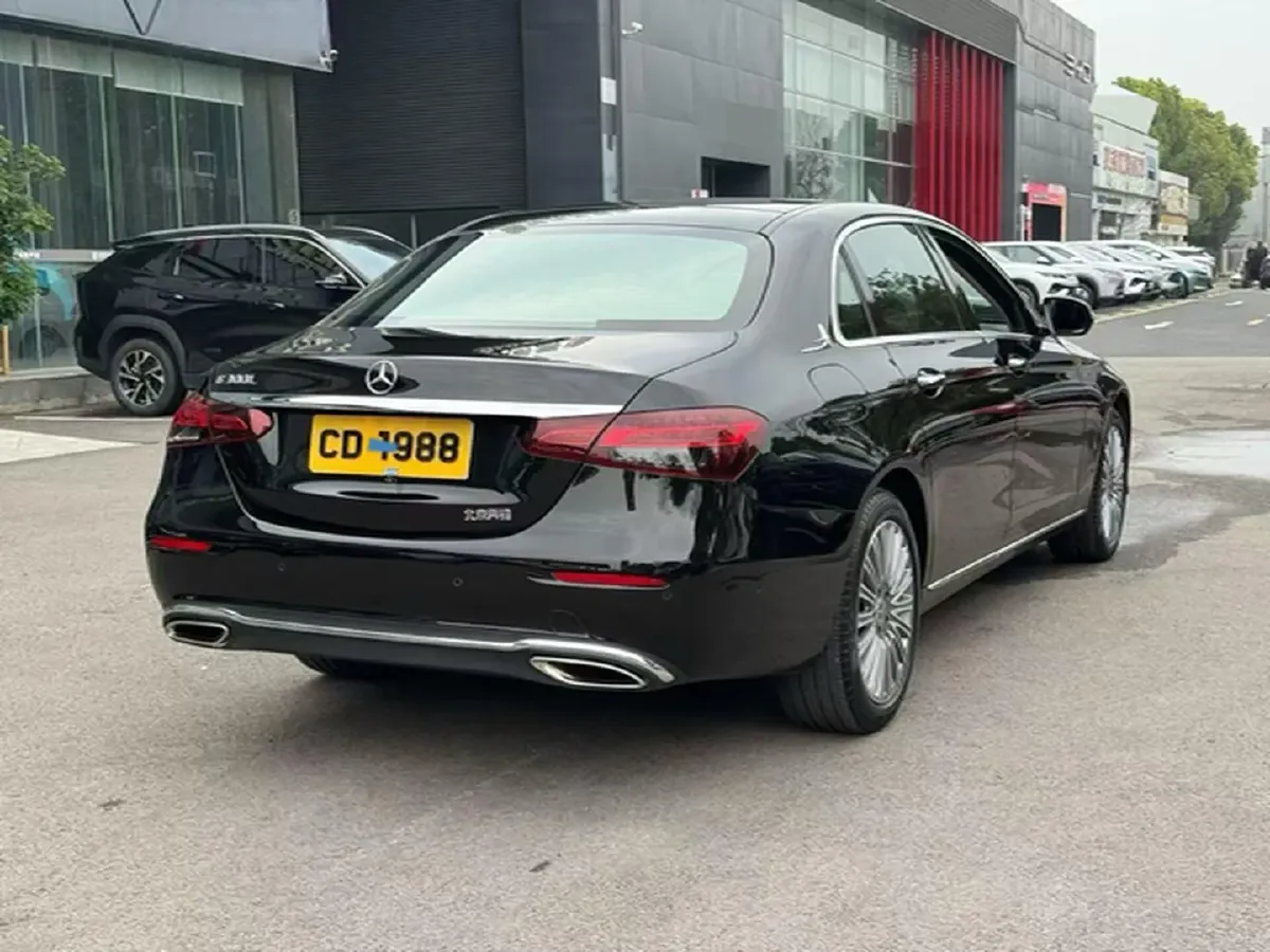 2022 Mercedes-Benz E Class 2.0T 258HP L4 9AT,autocango,china used car exporter,china ev exporter,chinese used car exporter,chinese used ev exporter