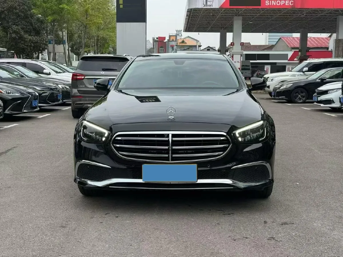 2022 Mercedes-Benz E Class 2.0T 258HP L4 9AT,autocango,china used car exporter,china ev exporter,chinese used car exporter,chinese used ev exporter