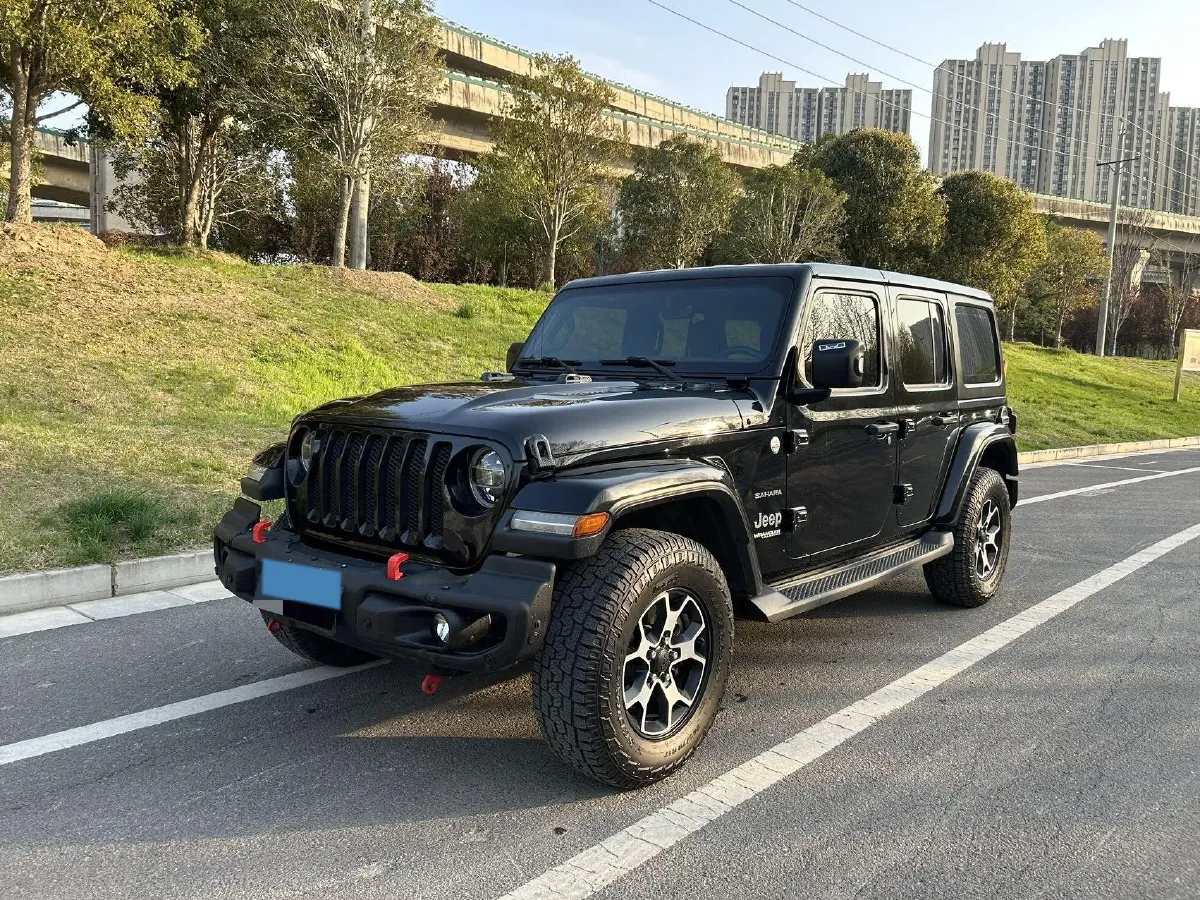 2018 Jeep Wrangler 2.0T 266HP L4 8AT,autocango,china used car exporter,china ev exporter,chinese used car exporter,chinese used ev exporter