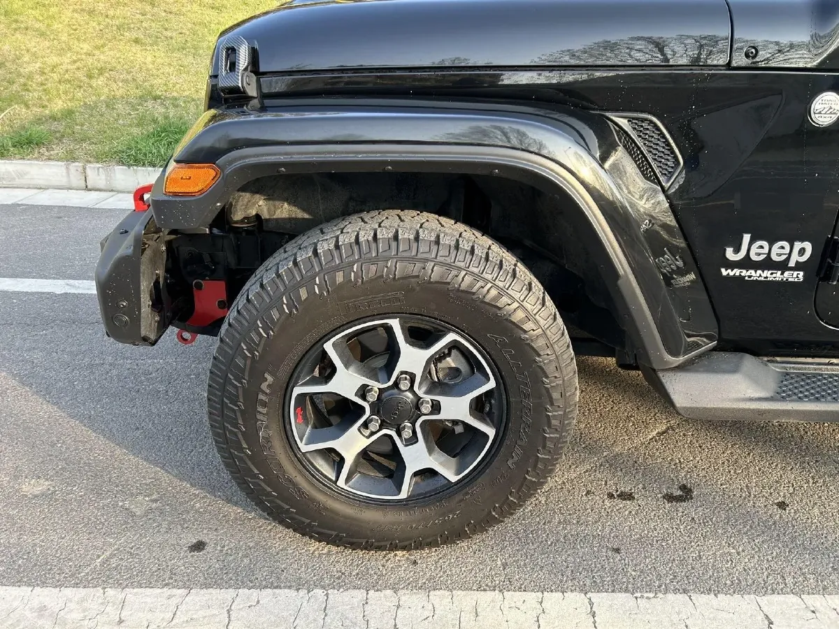 2018 Jeep Wrangler 2.0T 266HP L4 8AT,autocango,china used car exporter,china ev exporter,chinese used car exporter,chinese used ev exporter