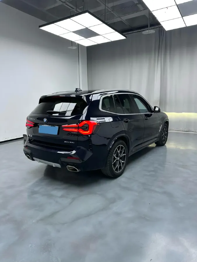 2022 BMW X3 2.0T 184HP L4 8AT,autocango,china used car exporter,china ev exporter,chinese used car exporter,chinese used ev exporter