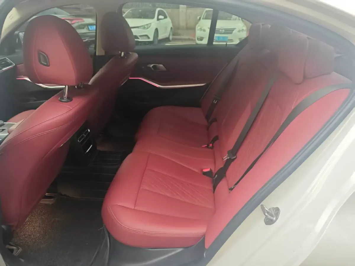 2024 BMW 3 Series 2.0T 184HP L4 8AT,autocango,china used car exporter,china ev exporter,chinese used car exporter,chinese used ev exporter