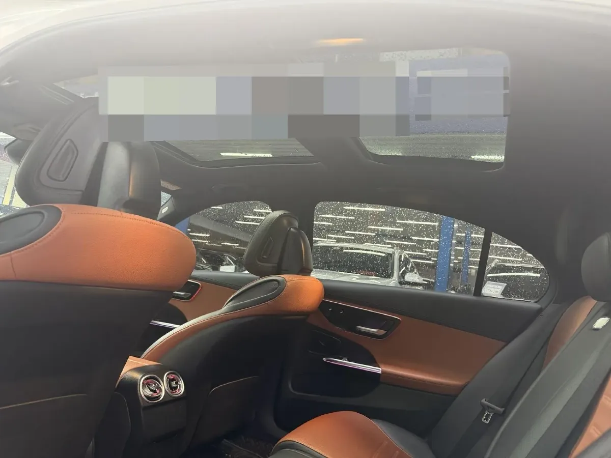 2022 Mercedes-Benz C Class 1.5T 204HP L4 9AT,autocango,china used car exporter,china ev exporter,chinese used car exporter,chinese used ev exporter