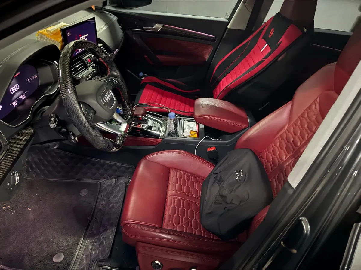 2022 Audi Q5L 2.0T 252HP L4 7DCT,autocango,china used car exporter,china ev exporter,chinese used car exporter,chinese used ev exporter