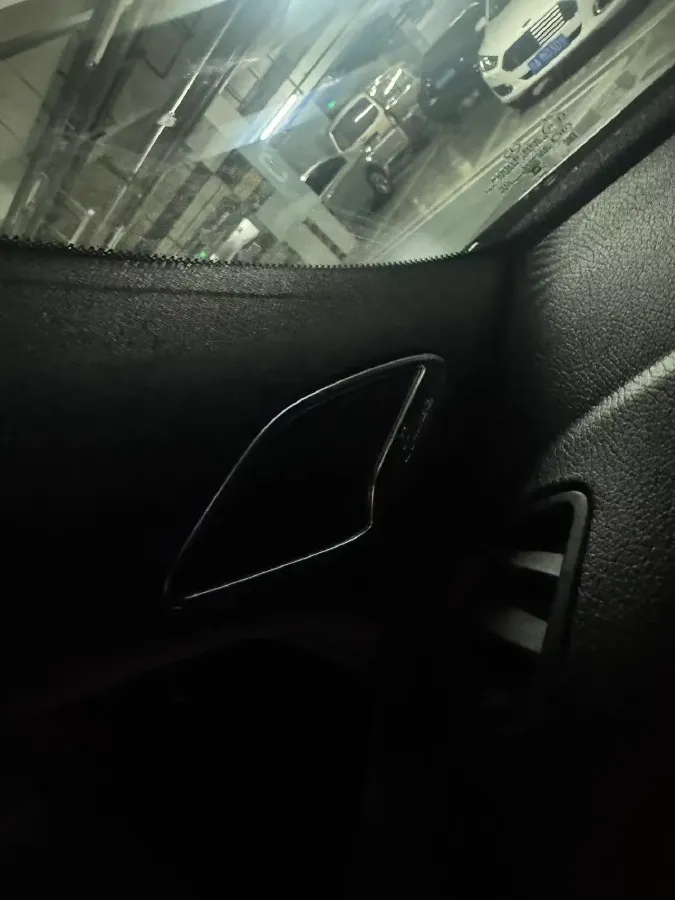 2024 Mercedes-Benz GLB AMG 2.0T 306HP L4 8DCT,autocango,china used car exporter,china ev exporter,chinese used car exporter,chinese used ev exporter