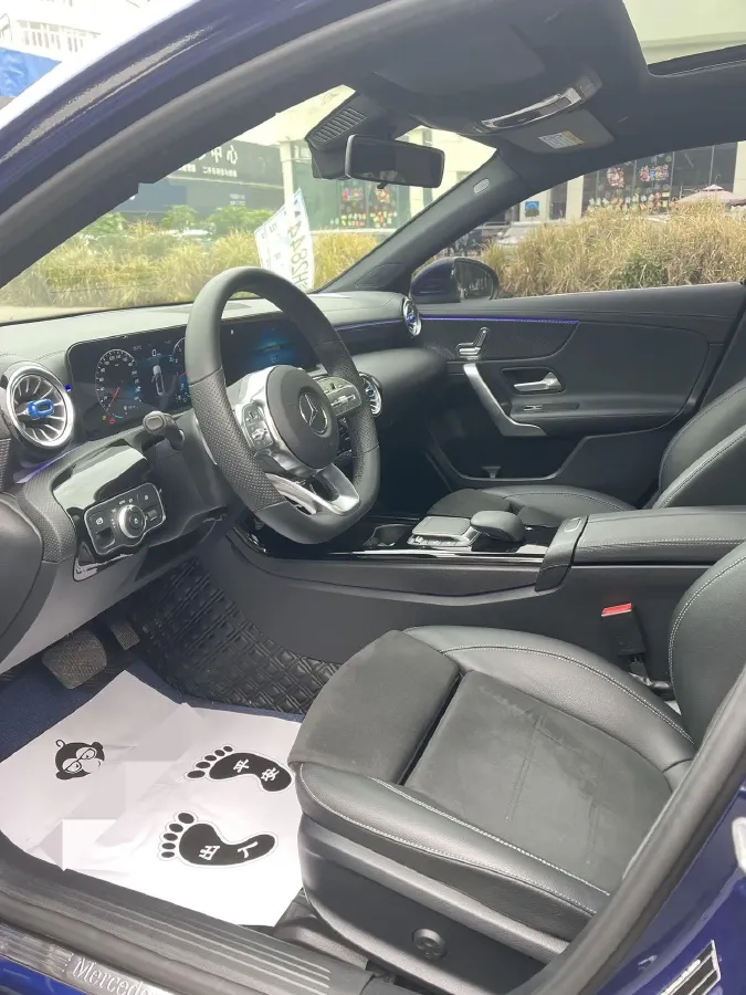 2020 Mercedes-Benz A Class 1.3T 163HP L4 7DCT,autocango,china used car exporter,china ev exporter,chinese used car exporter,chinese used ev exporter