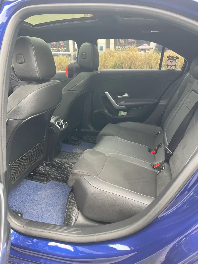 2020 Mercedes-Benz A Class 1.3T 163HP L4 7DCT,autocango,china used car exporter,china ev exporter,chinese used car exporter,chinese used ev exporter