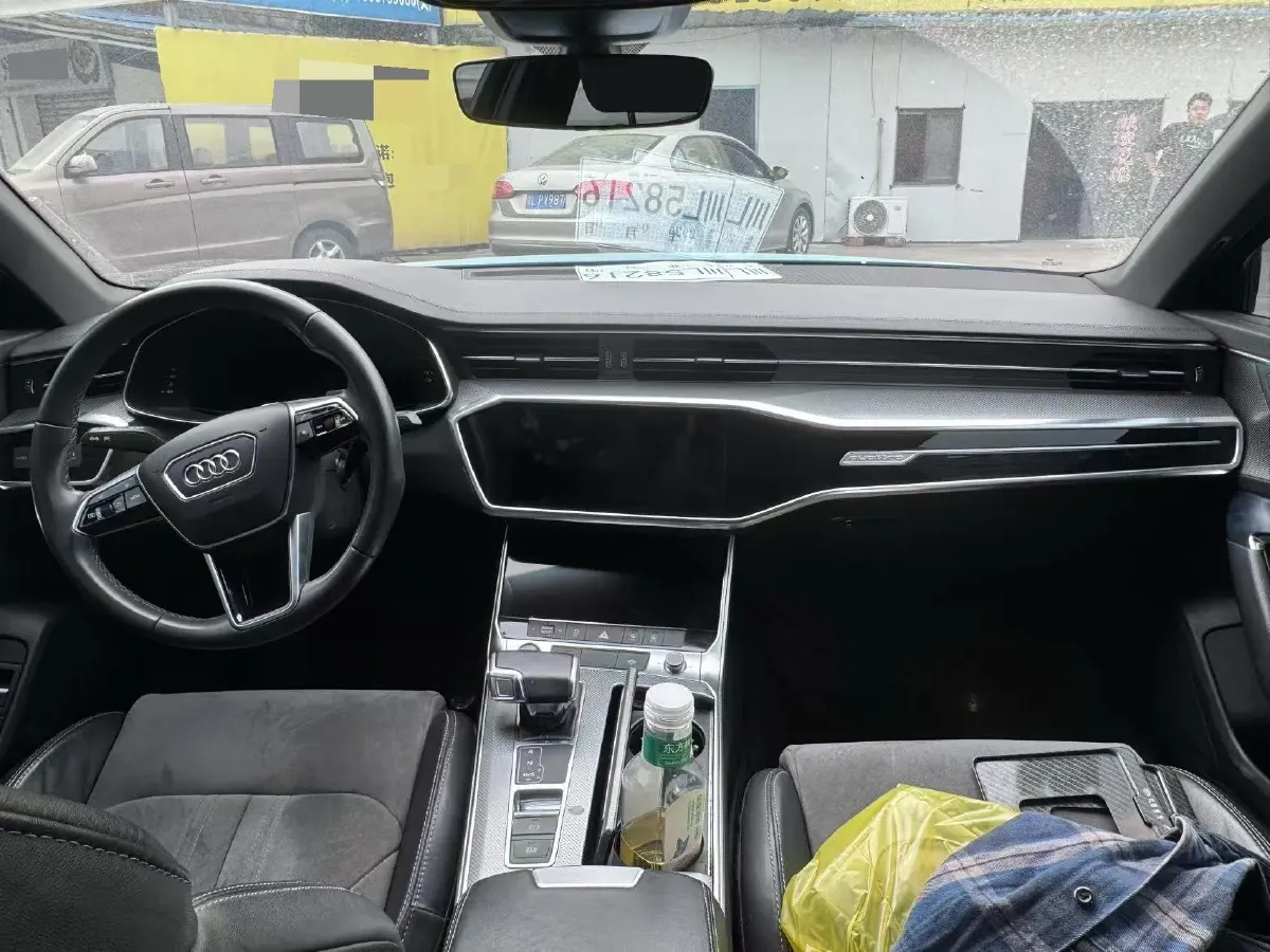 2021 Audi A6L 2.0T 224HP L4 7DCT,autocango,china used car exporter,china ev exporter,chinese used car exporter,chinese used ev exporter