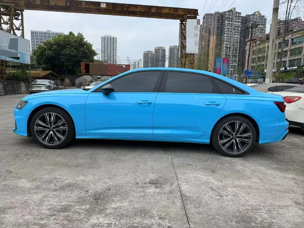 2021 Audi A6L 2.0T 224HP L4 7DCT,autocango,china used car exporter,china ev exporter,chinese used car exporter,chinese used ev exporter