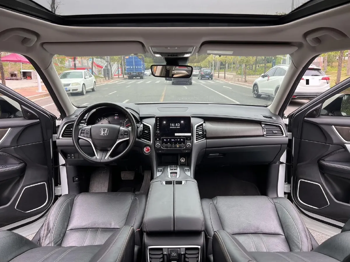 2020 Honda Avancier 2.0T 272HP L4 9AT,autocango,china used car exporter,china ev exporter,chinese used car exporter,chinese used ev exporter