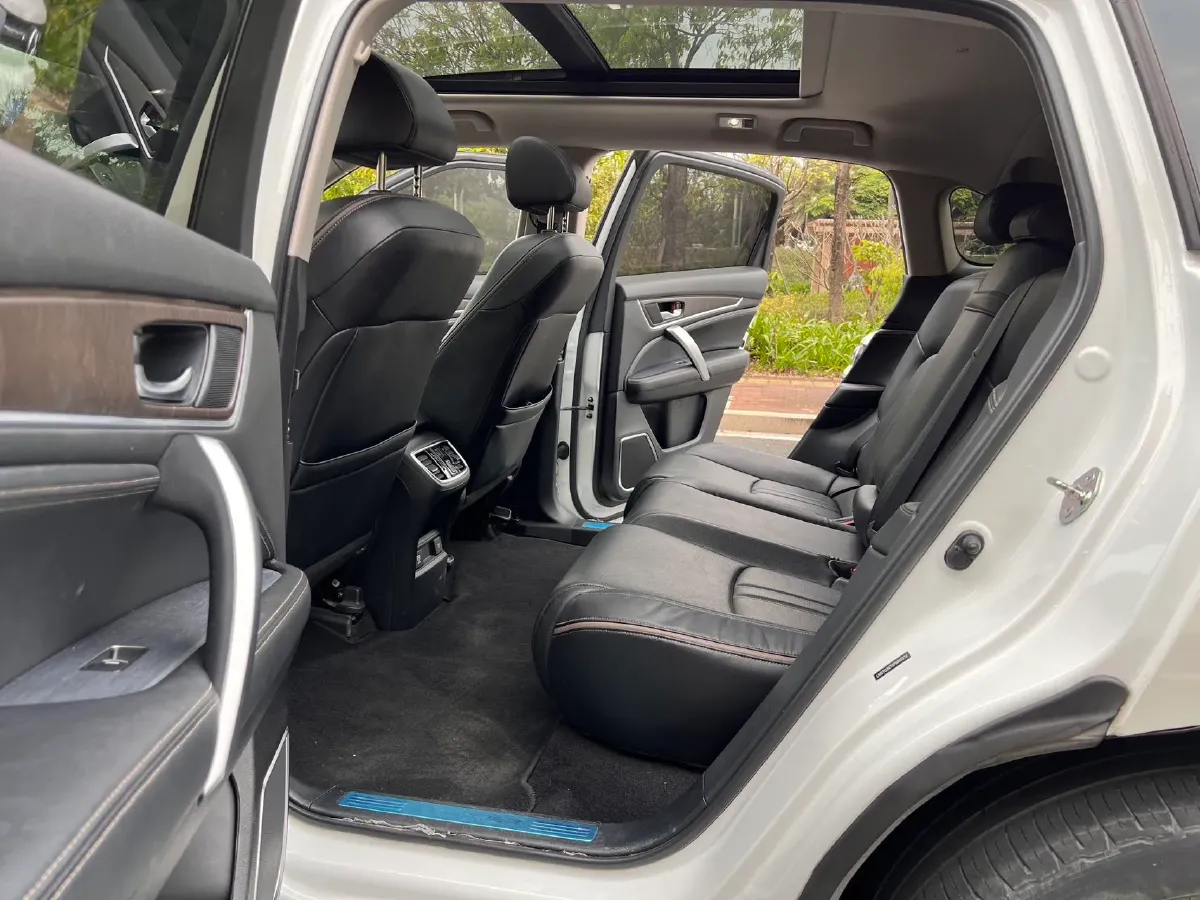 2020 Honda Avancier 2.0T 272HP L4 9AT,autocango,china used car exporter,china ev exporter,chinese used car exporter,chinese used ev exporter