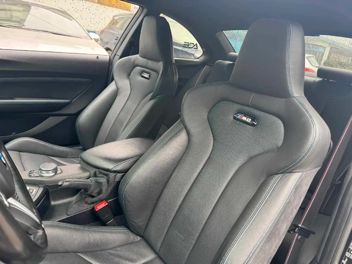 2018 BMW M2 3.0T 410HP L6 7DCT,autocango,china used car exporter,china ev exporter,chinese used car exporter,chinese used ev exporter