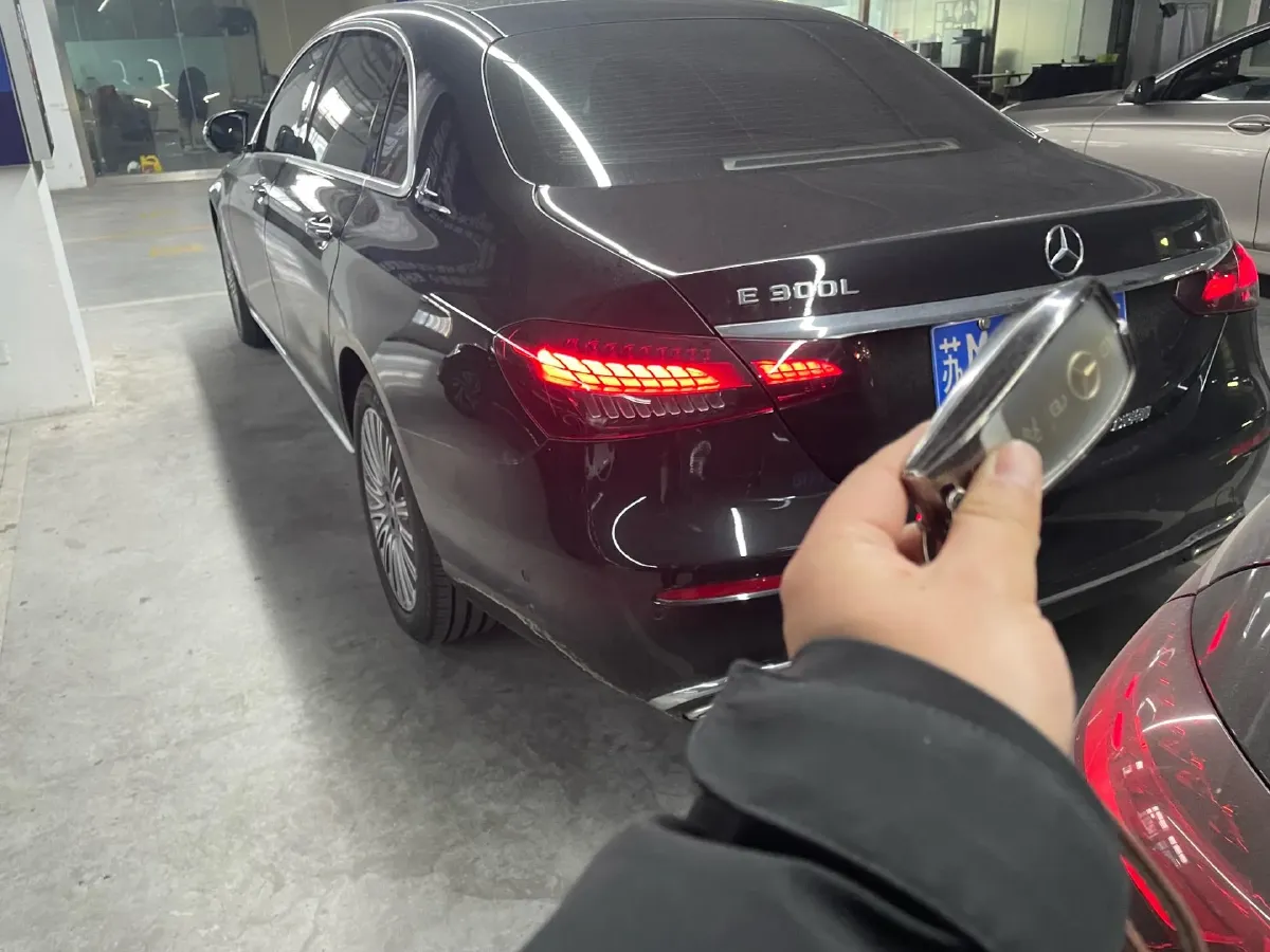 2023 Mercedes-Benz E Class 2.0T 258HP L4 9AT,autocango,china used car exporter,china ev exporter,chinese used car exporter,chinese used ev exporter