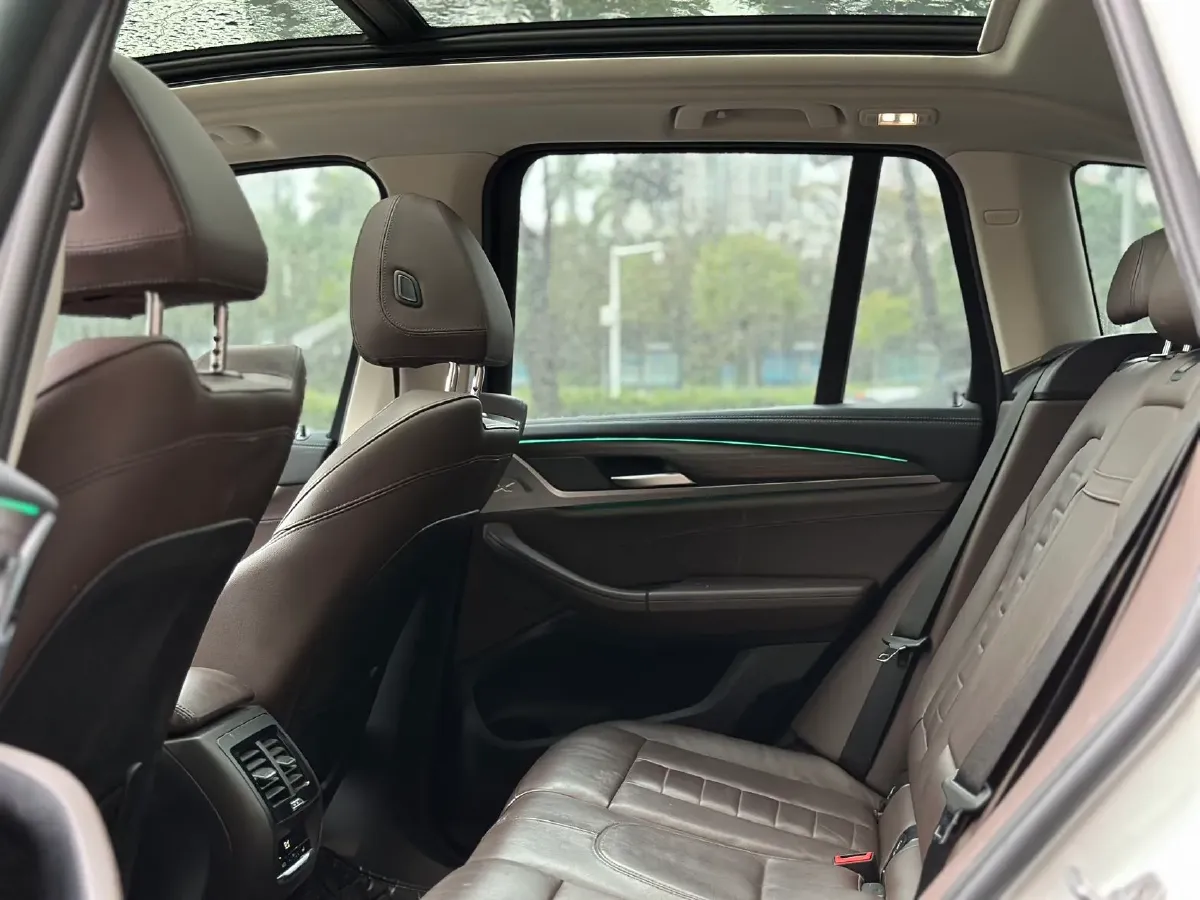 2020 BMW X3 2.0T 224HP L4 8AT,autocango,china used car exporter,china ev exporter,chinese used car exporter,chinese used ev exporter