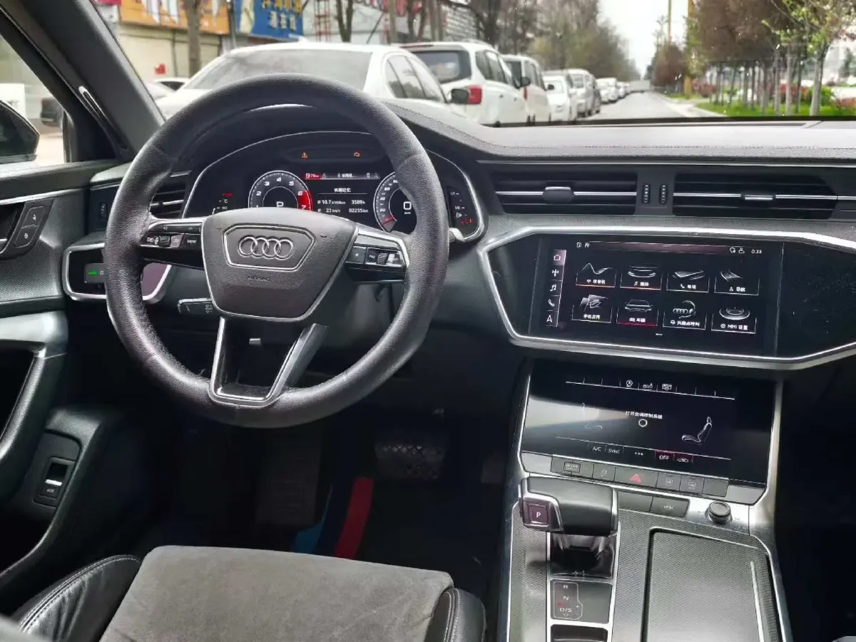 2019 Audi A6L 2.0T 190HP L4 7DCT,autocango,china used car exporter,china ev exporter,chinese used car exporter,chinese used ev exporter