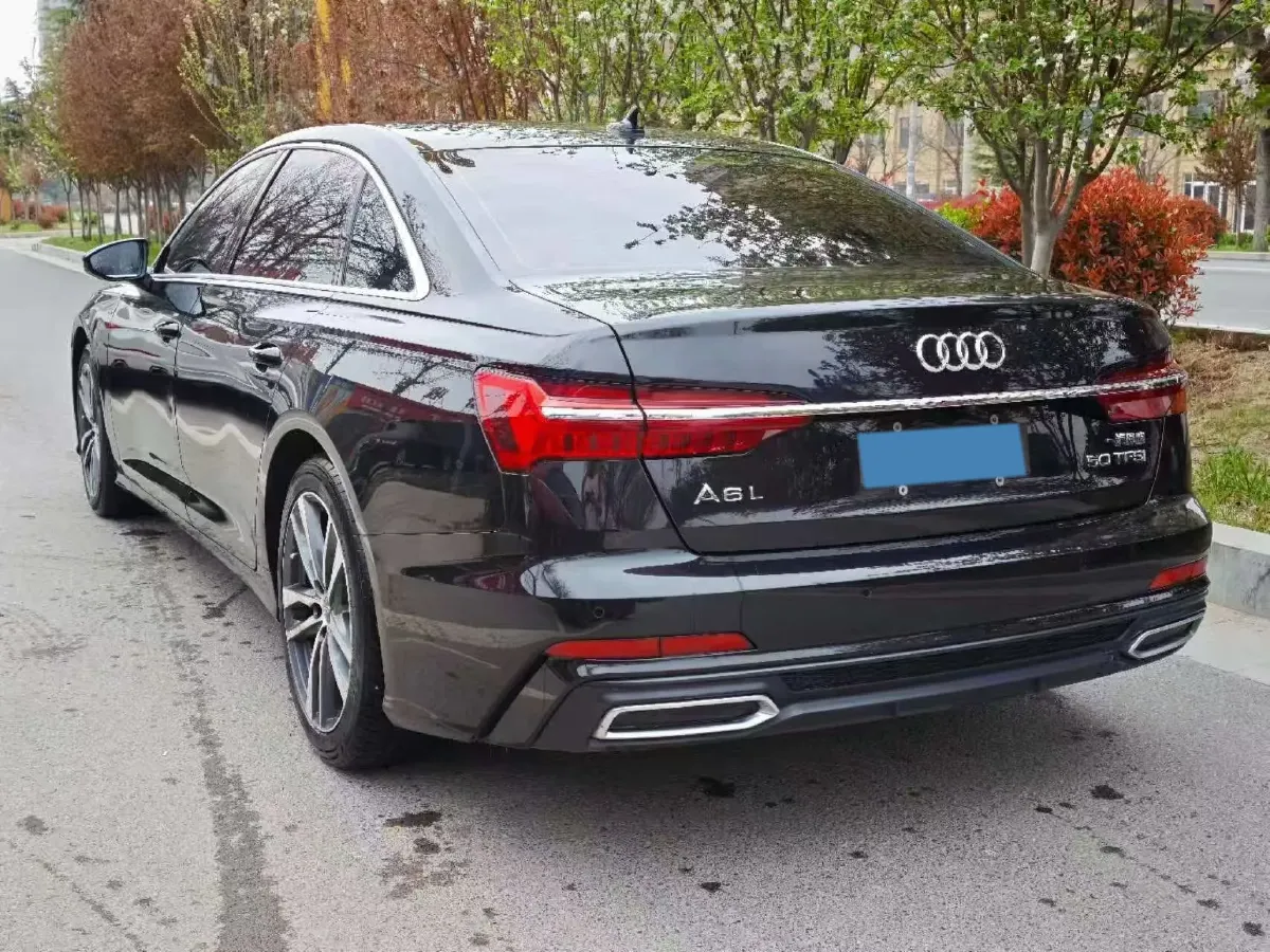 2019 Audi A6L 2.0T 190HP L4 7DCT,autocango,china used car exporter,china ev exporter,chinese used car exporter,chinese used ev exporter