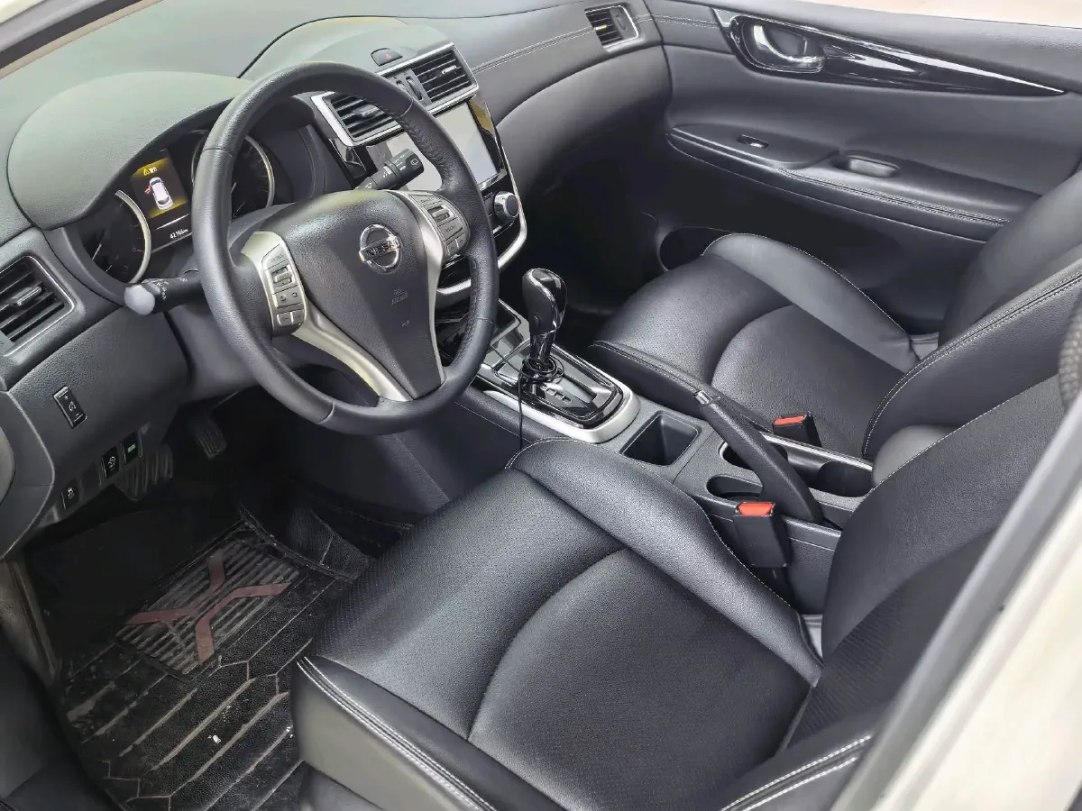 2021 Nissan Tiida 1.6L 122HP L4 CVT,autocango,china used car exporter,china ev exporter,chinese used car exporter,chinese used ev exporter