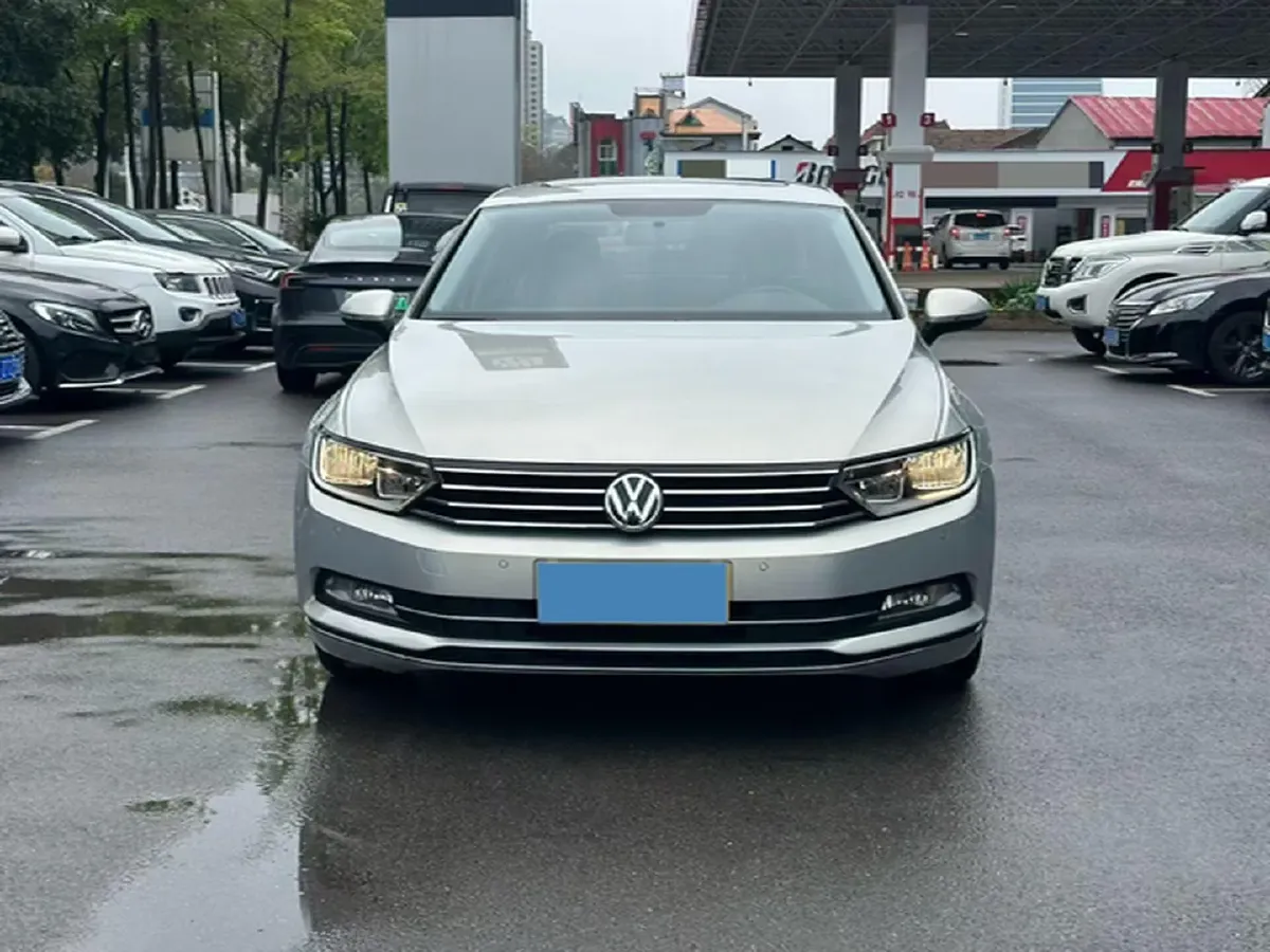 2019 Citroen C6 1.6T 170HP L4 6AT,autocango,china used car exporter,china ev exporter,chinese used car exporter,chinese used ev exporter