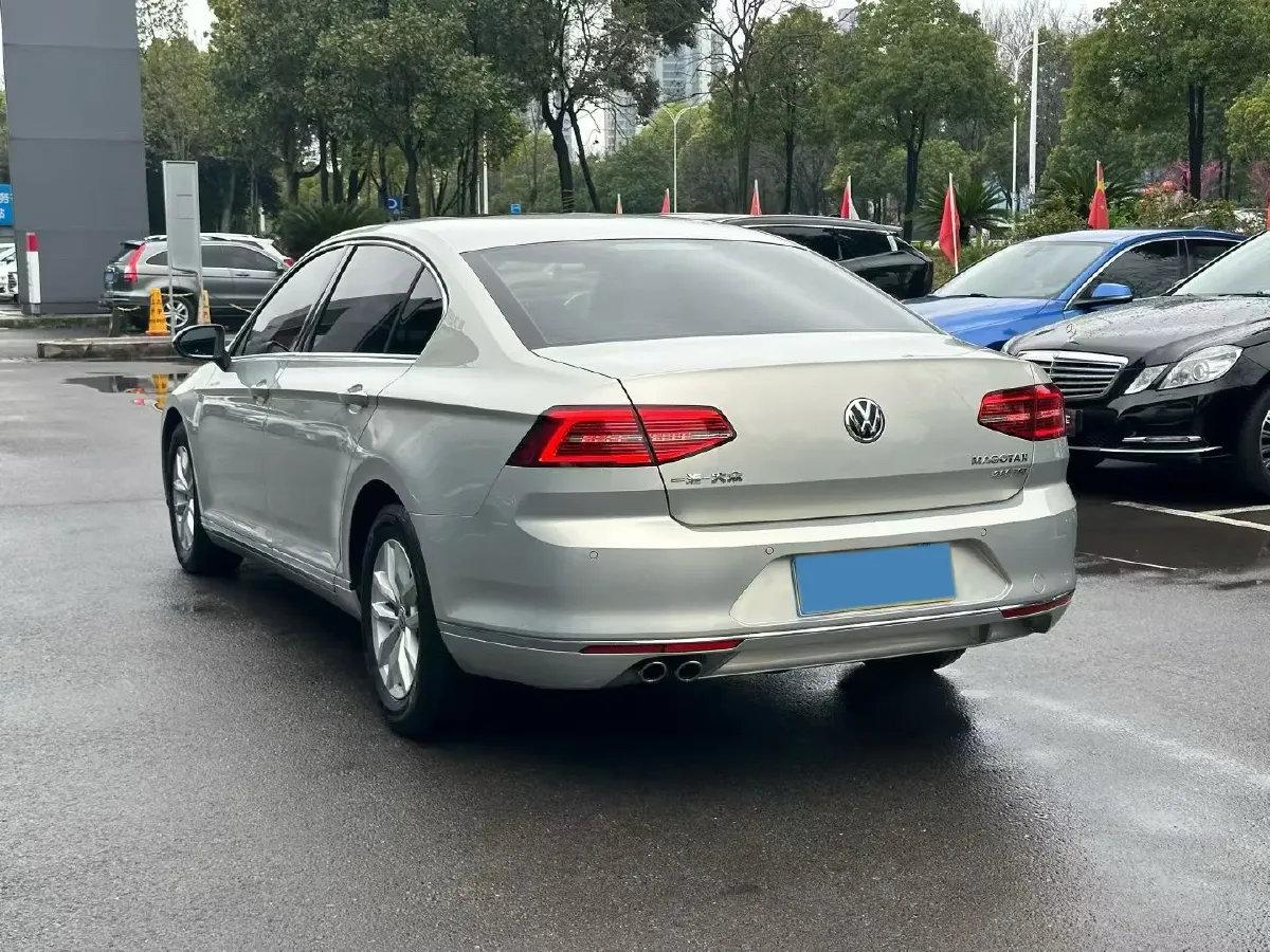 2019 Citroen C6 1.6T 170HP L4 6AT,autocango,china used car exporter,china ev exporter,chinese used car exporter,chinese used ev exporter