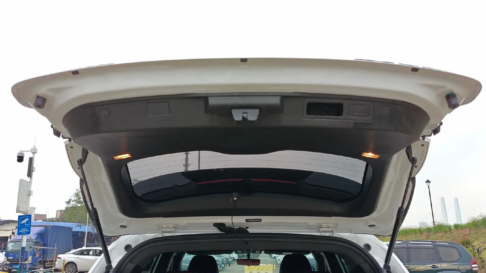 2022 Jetour X70 Plus 1.5T 156HP L4 CVT,autocango,china used car exporter,china ev exporter,chinese used car exporter,chinese used ev exporter