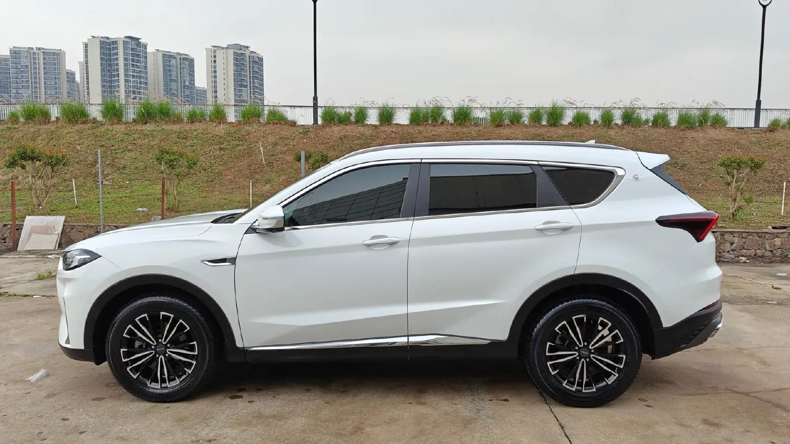 2022 Jetour X70 Plus 1.5T 156HP L4 CVT,autocango,china used car exporter,china ev exporter,chinese used car exporter,chinese used ev exporter