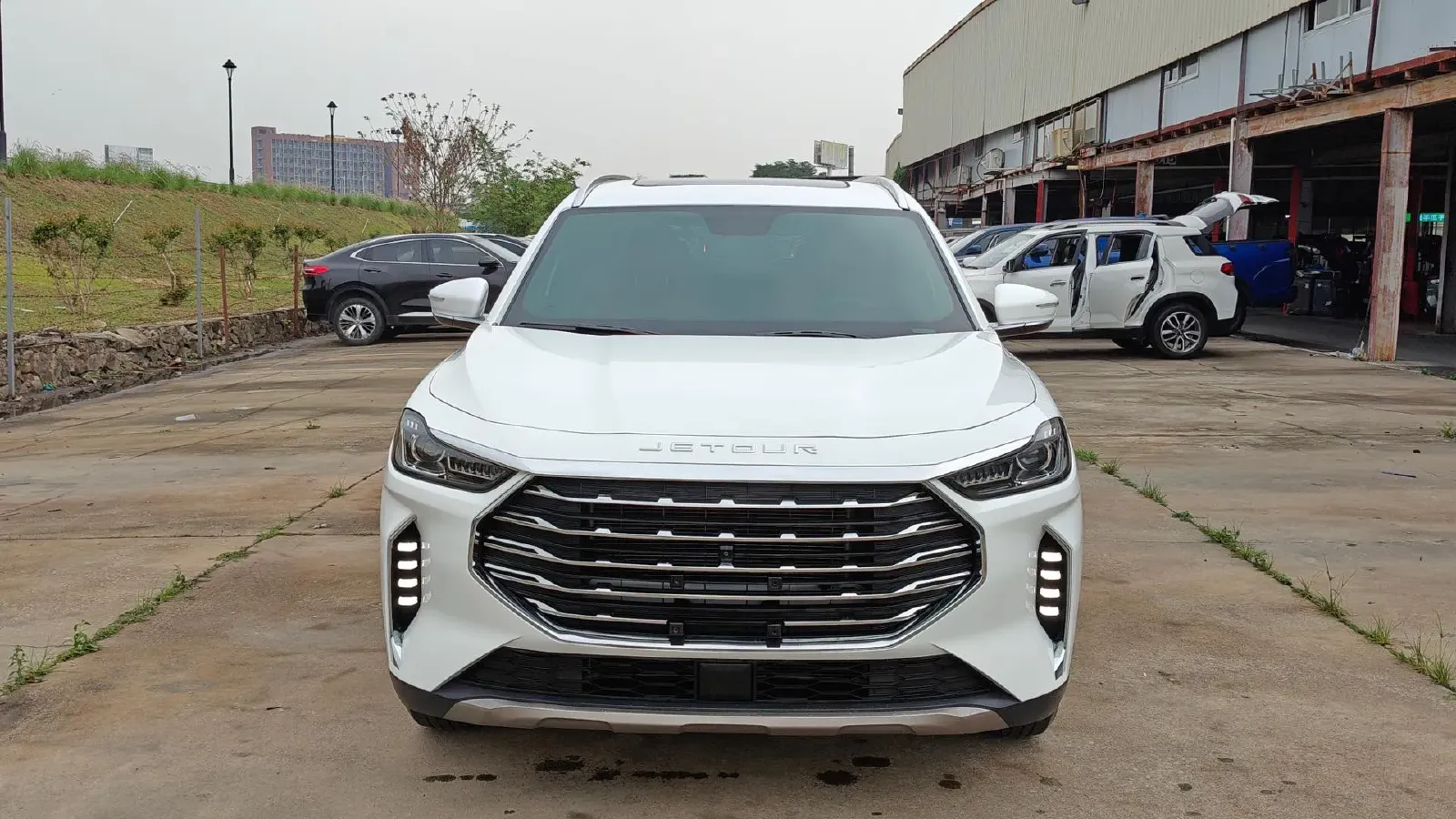 2022 Jetour X70 Plus 1.5T 156HP L4 CVT,autocango,china used car exporter,china ev exporter,chinese used car exporter,chinese used ev exporter