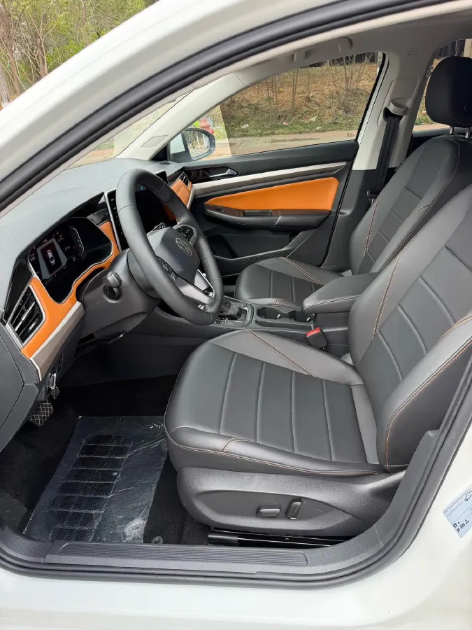 2023 Volkswagen Bora 1.2T 116HP L4 7DCT,autocango,china used car exporter,china ev exporter,chinese used car exporter,chinese used ev exporter