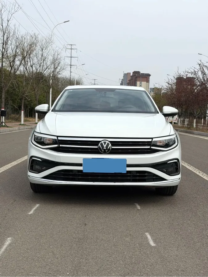 2023 Volkswagen Bora 1.2T 116HP L4 7DCT,autocango,china used car exporter,china ev exporter,chinese used car exporter,chinese used ev exporter