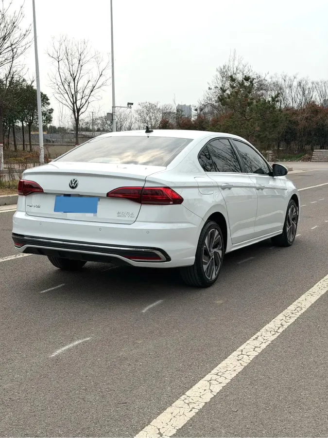 2023 Volkswagen Bora 1.2T 116HP L4 7DCT,autocango,china used car exporter,china ev exporter,chinese used car exporter,chinese used ev exporter