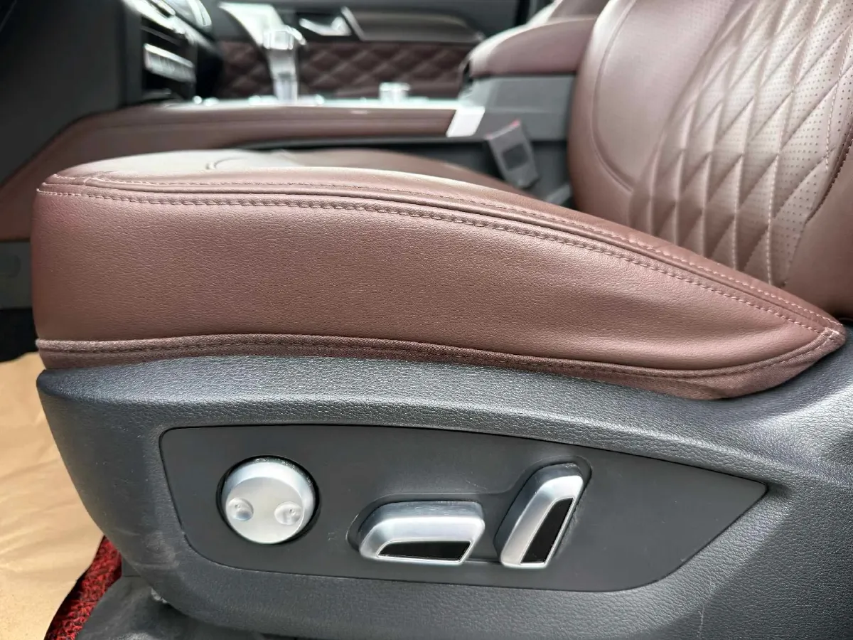 2022 Haval H9 2.0T 224HP L4 8AT,autocango,china used car exporter,china ev exporter,chinese used car exporter,chinese used ev exporter