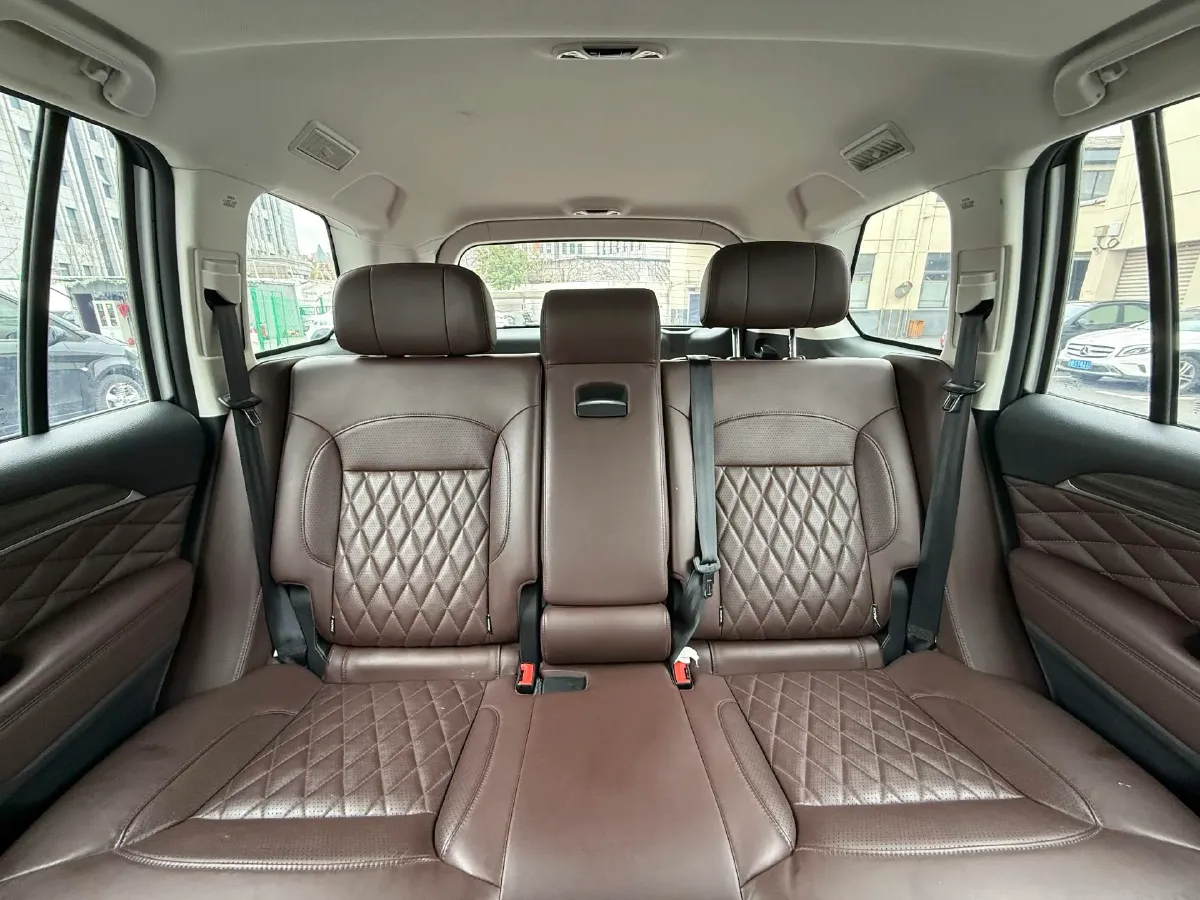 2022 Haval H9 2.0T 224HP L4 8AT,autocango,china used car exporter,china ev exporter,chinese used car exporter,chinese used ev exporter