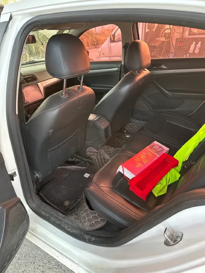 2018 Volkswagen Lavida 1.2T 116HP L4 7DCT,autocango,china used car exporter,china ev exporter,chinese used car exporter,chinese used ev exporter